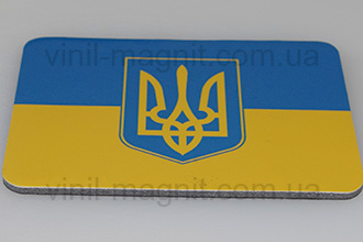об'ємні магніти на холодильник